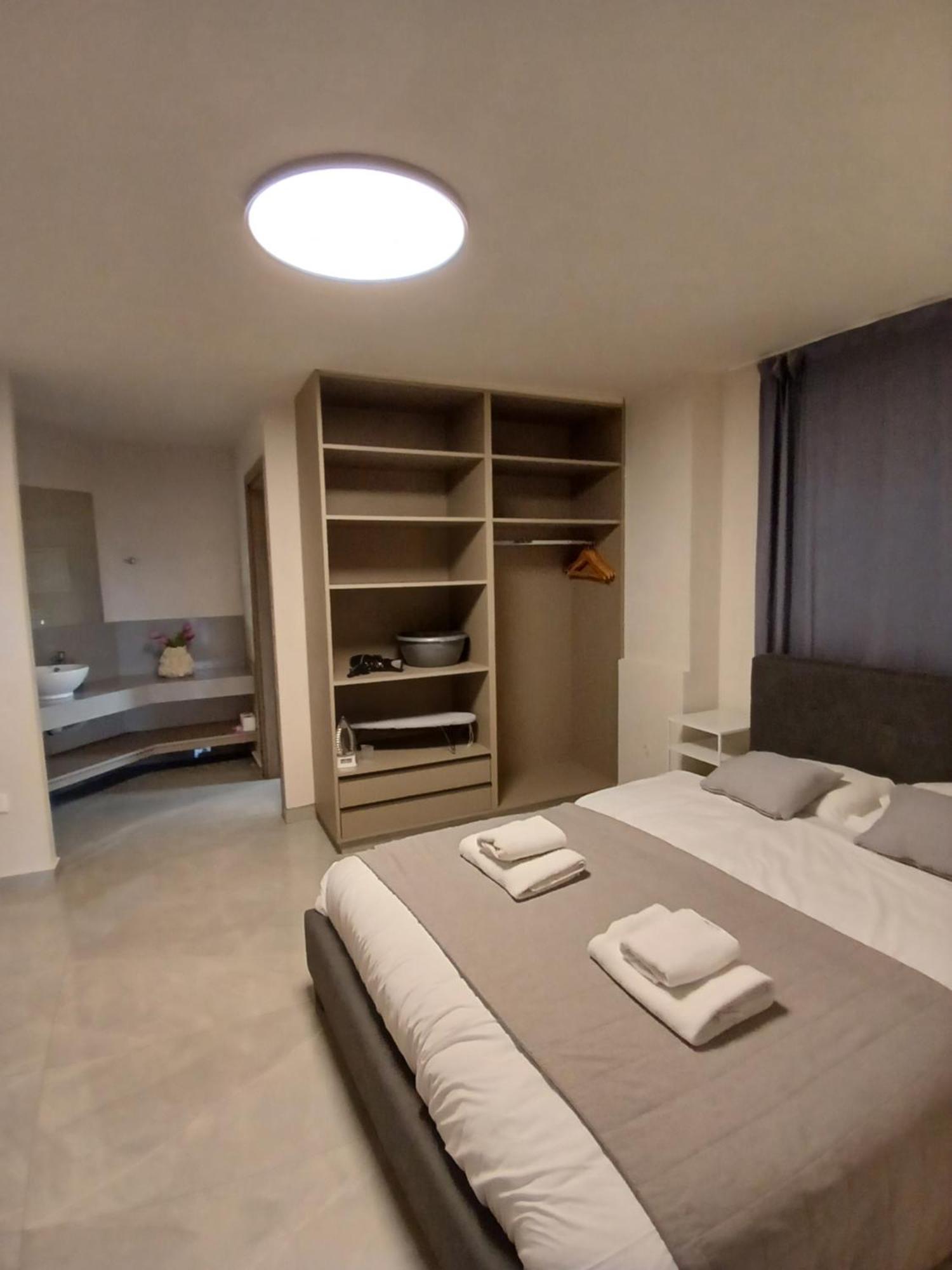 Georgiana Suites ラルナカ 部屋 写真