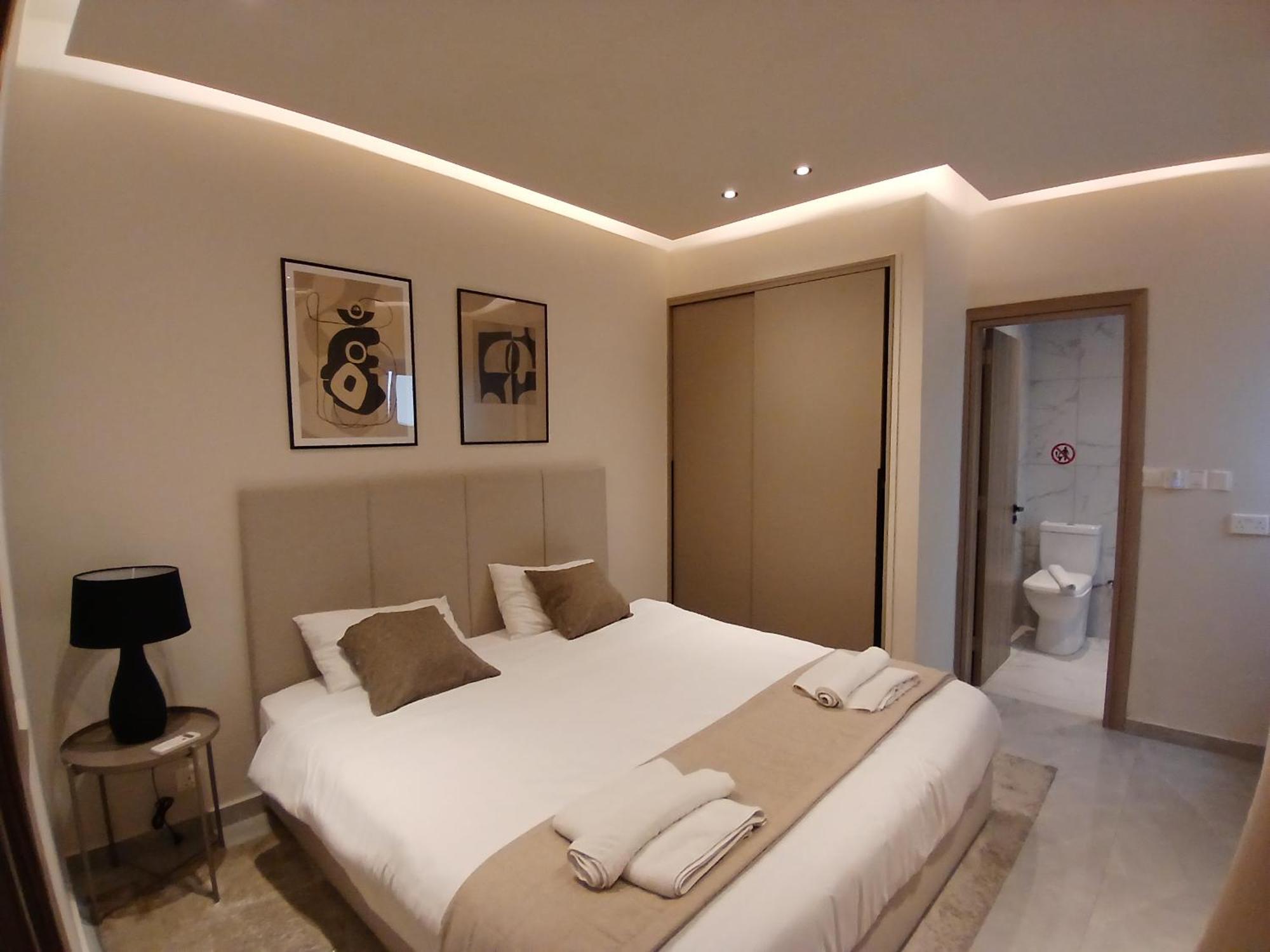Georgiana Suites ラルナカ 部屋 写真