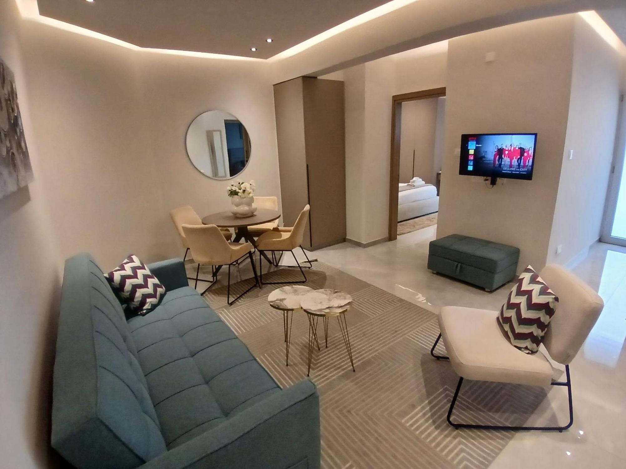 Georgiana Suites ラルナカ 部屋 写真